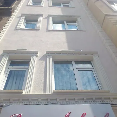 Hotel Pera Main