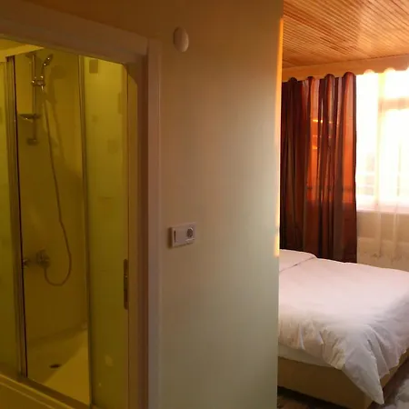 Hotel Pera Main